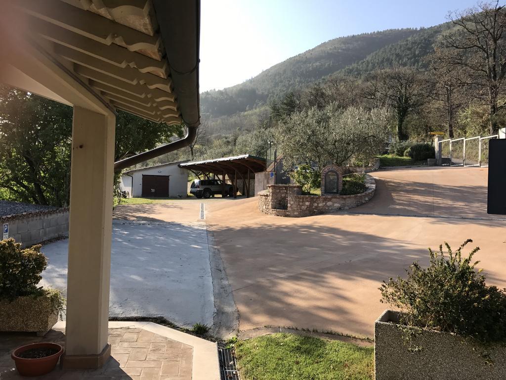 伊尔城堡农庄旅馆 阿西西 外观 照片