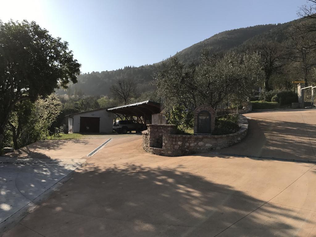 伊尔城堡农庄旅馆 阿西西 外观 照片